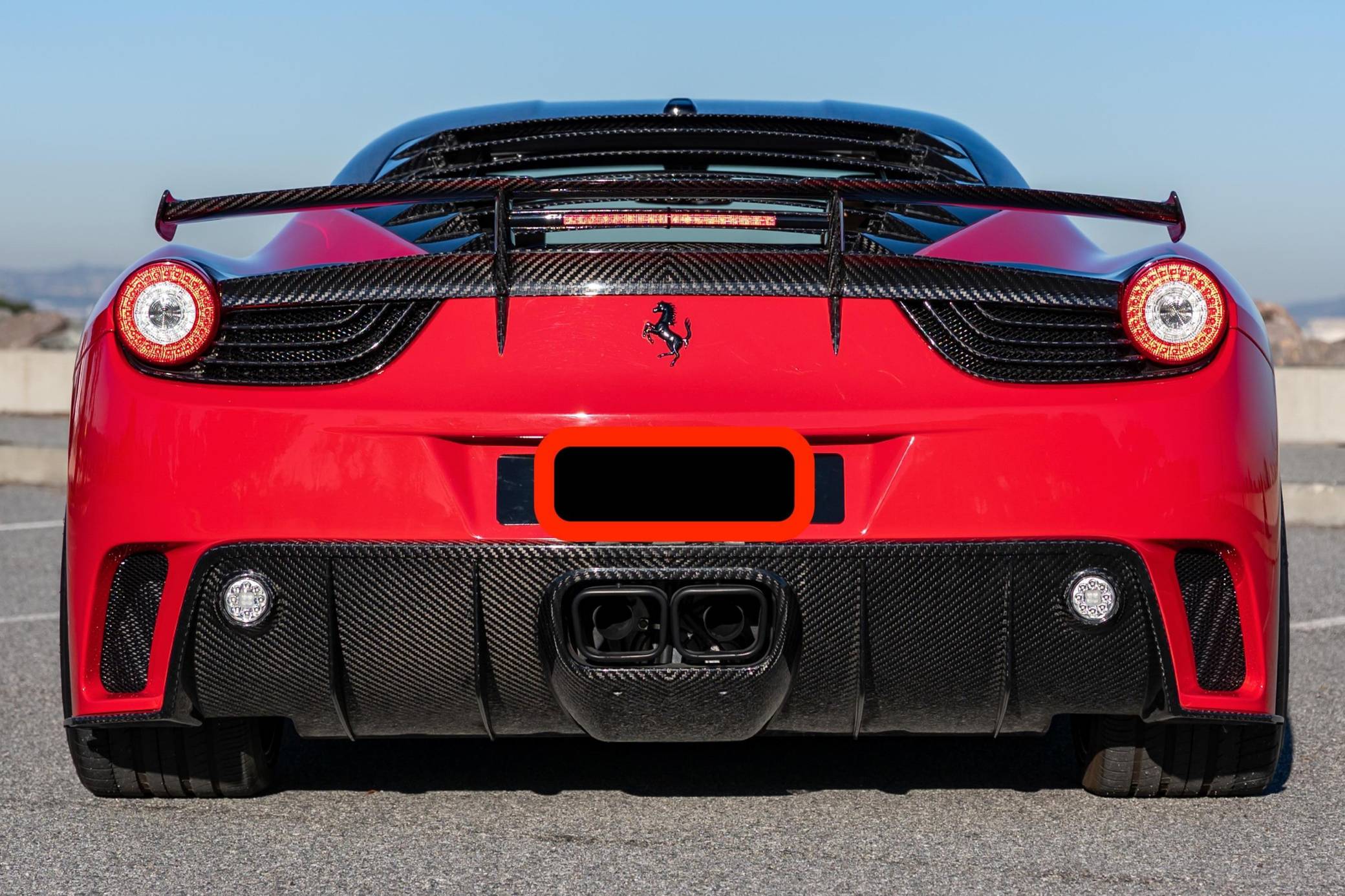 2011 Ferrari 458 Italia — view 5