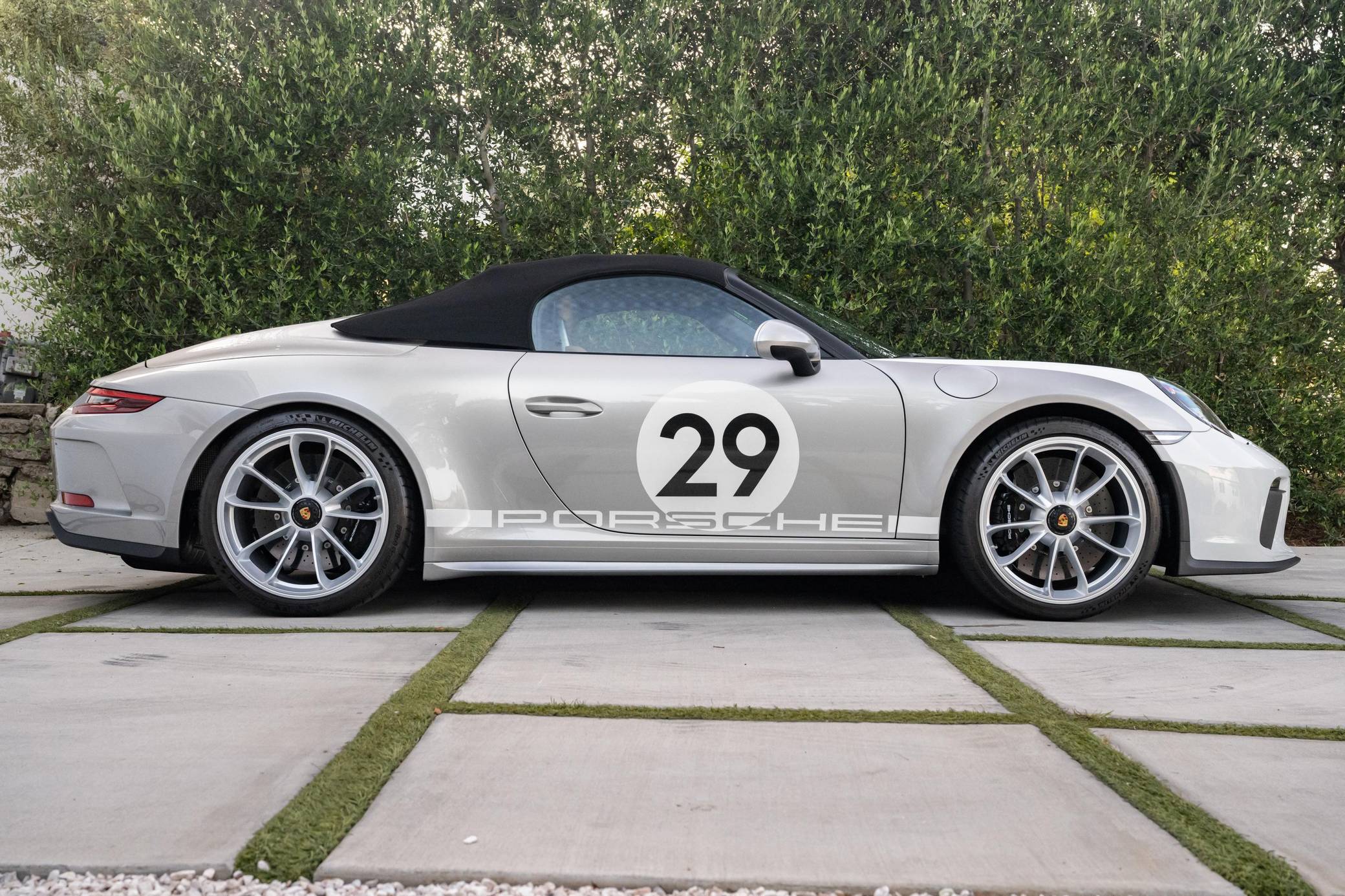 2019 Porsche 911 Speedster (964) — view 3